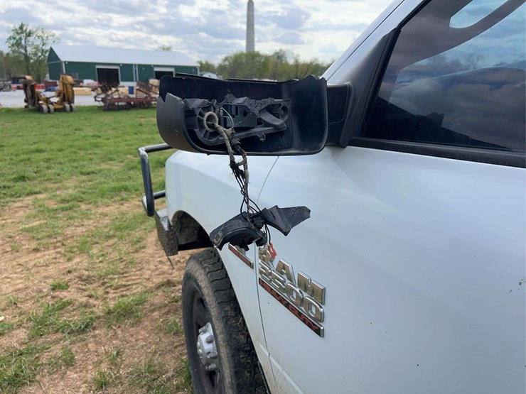 2017-dodge-ram-2500-image-19