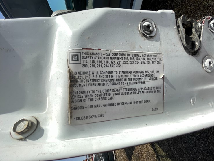 1999-chevrolet-3500-image-49