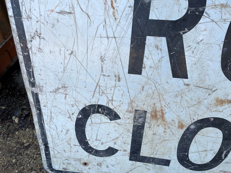 #3928-•-(2)-metal-retired-road-signs-image-16