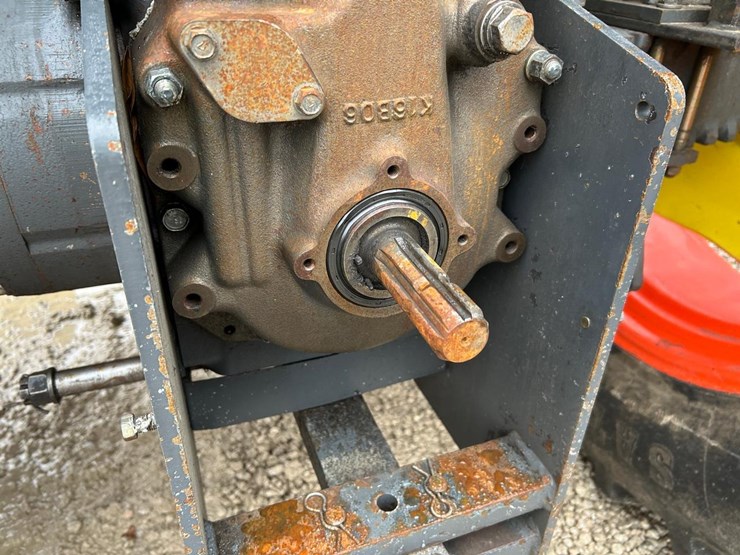 kubota-m105s-image-13