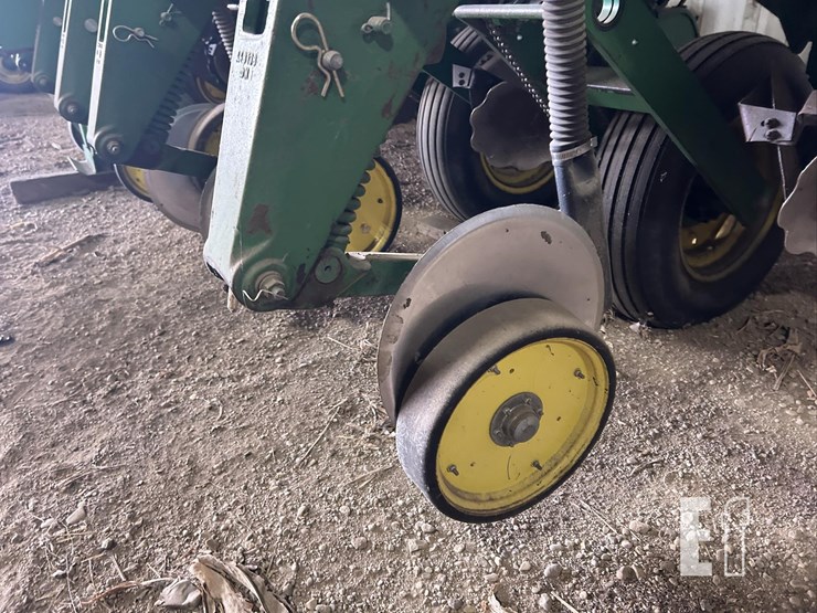 1998-john-deere-1750-image-7