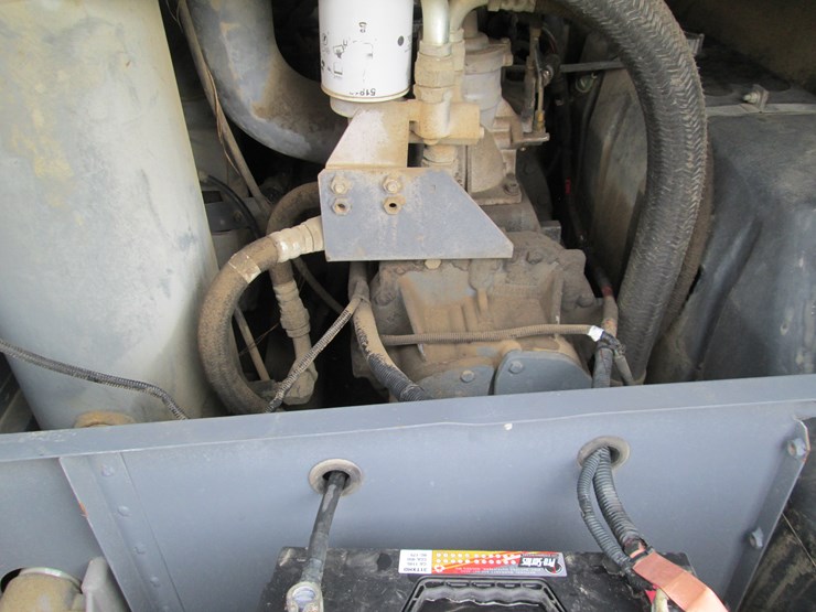 2013-deere-tires-image-9