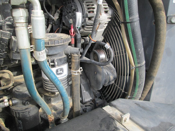 2013-deere-tires-image-16