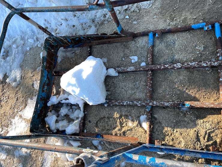 #3943-•-used-man-lift-basket-image-14