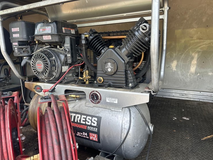 2015-ford-transit-image-16