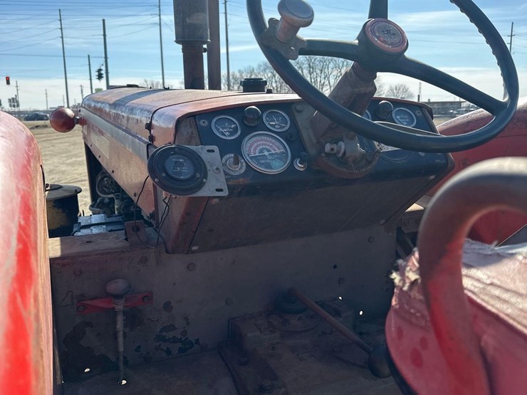 massey-ferguson-97-image-11