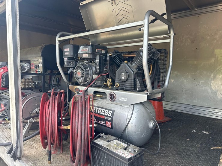 2015-ford-transit-image-22