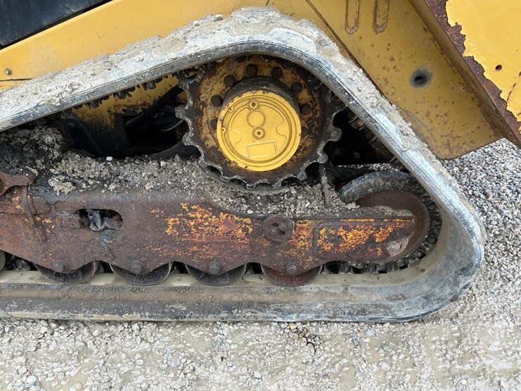 caterpillar-279c-image-19