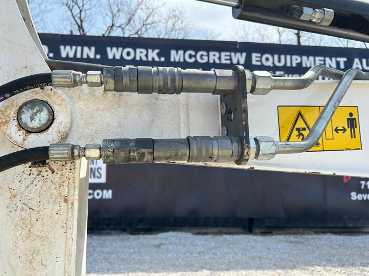 2021-bobcat-e35-image-10