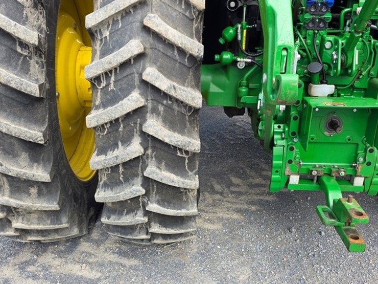 2021-john-deere-6230r-image-33