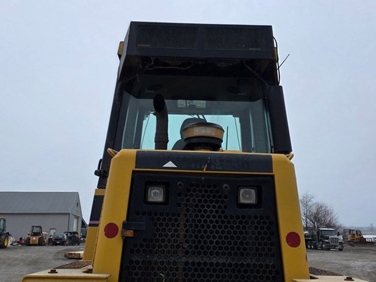 2006-caterpillar-963c-image-30