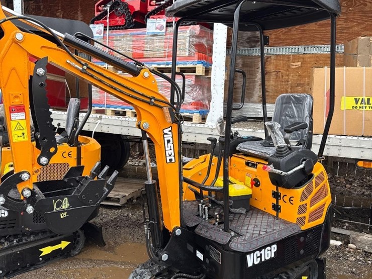 new-vicsec-co-mini-excavator-model-vc16p-image-1