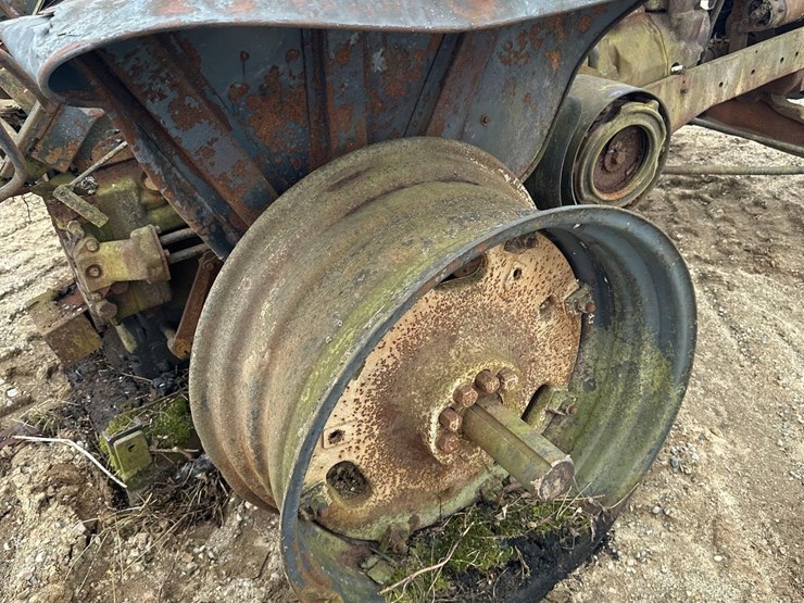 john-deere-620-image-7