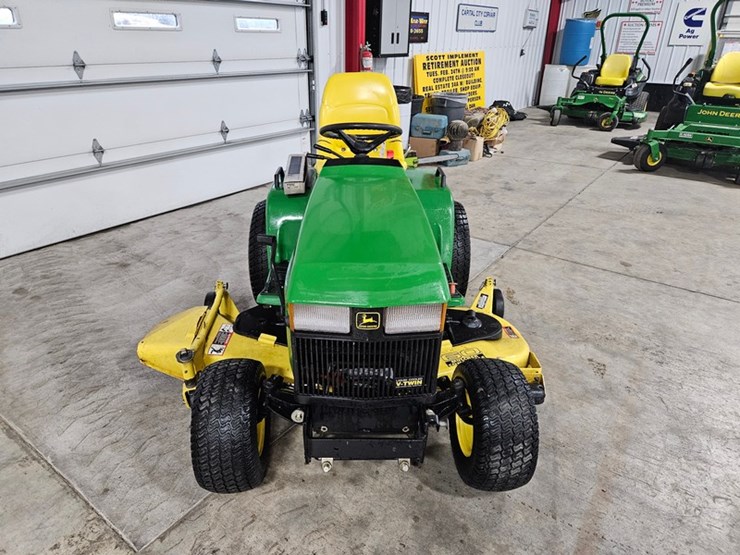 john-deere-445-image-8