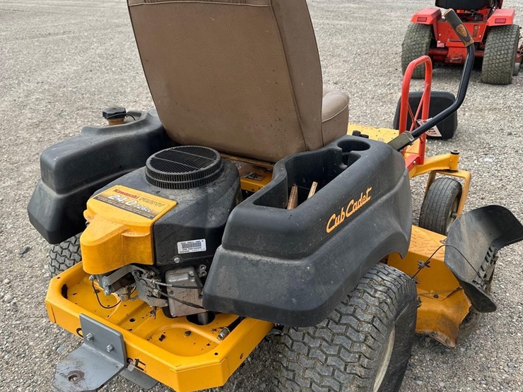 cub-cadet-rzt54-image-5