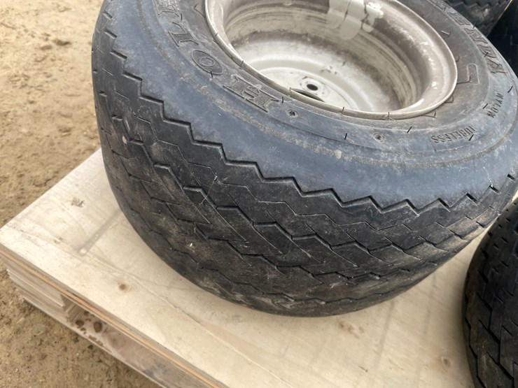 #3923-•-(5)-trailer-tires-image-28