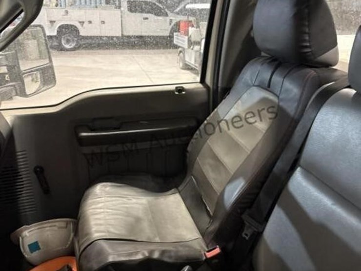 2014-ford-f450-image-21