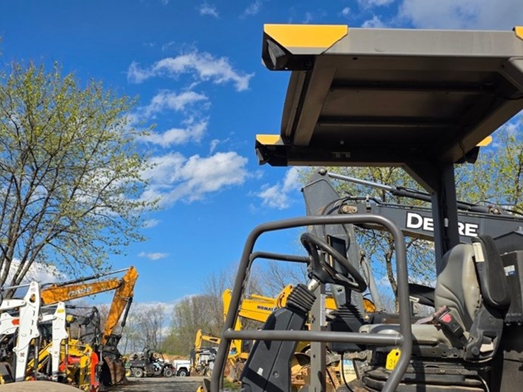 2018-volvo-sd115b-image-12