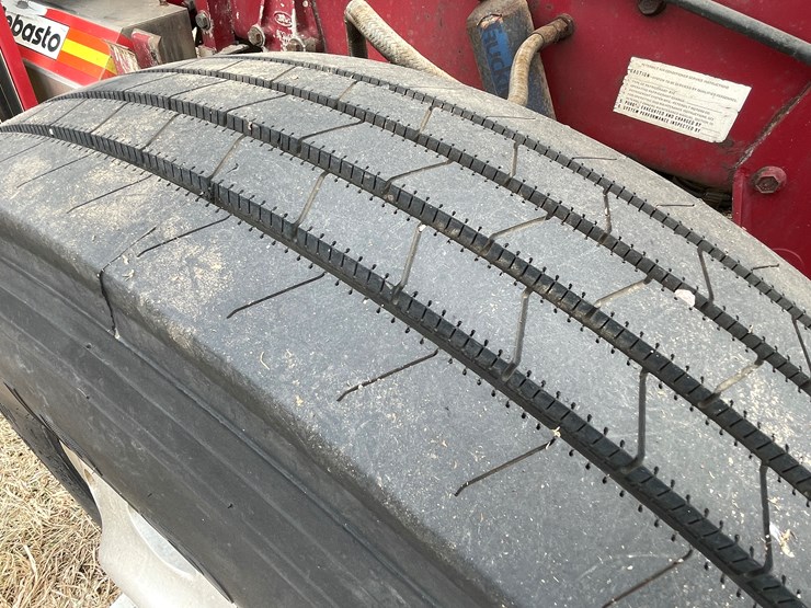 1987-peterbilt-379-image-50