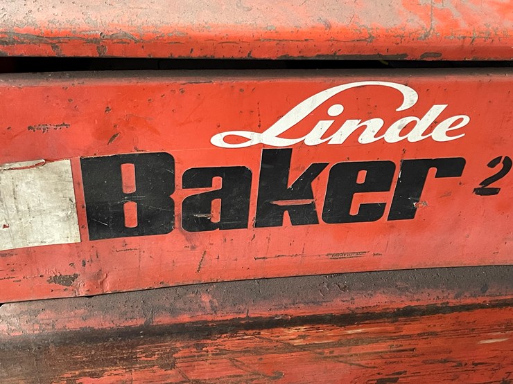 #172-•-linde-baker-electric-forklift-image-30