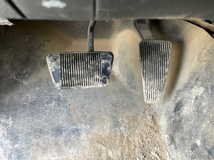 2015-dodge-2500-image-67