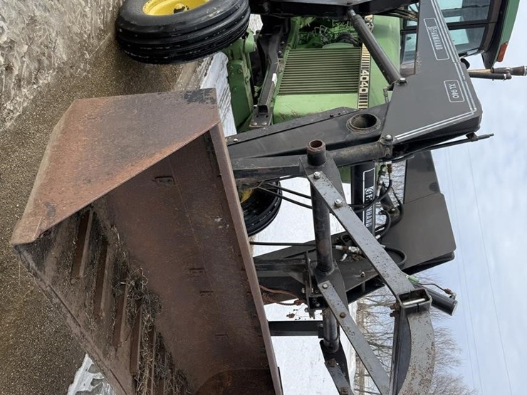 john-deere-4040-image-20