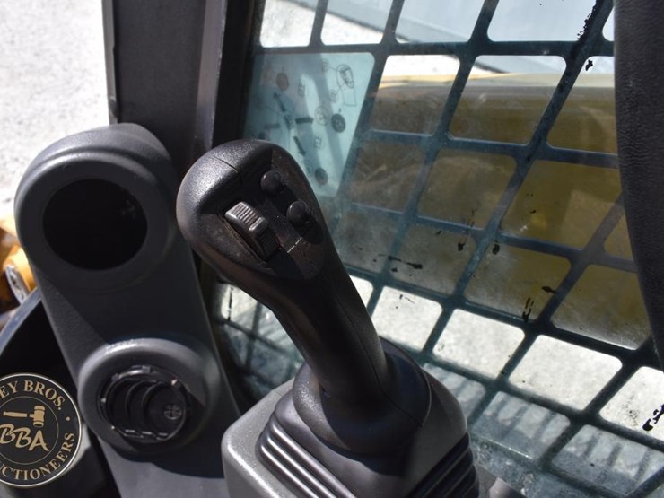 2024-caterpillar-289d3-image-47