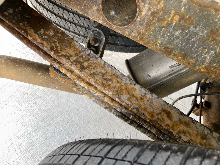 2014-chevrolet-1500-image-34