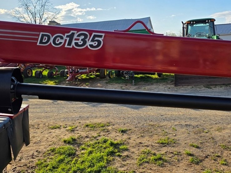 2023-case-ih-dc135-image-9