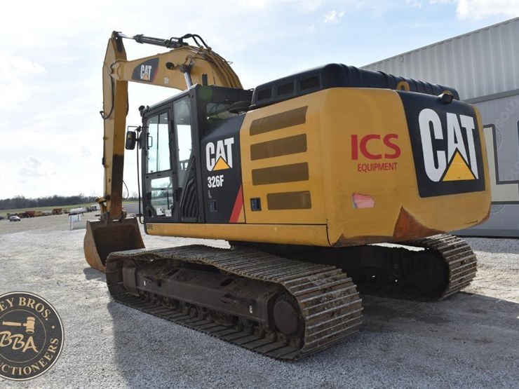 2019-caterpillar-326fl-image-7