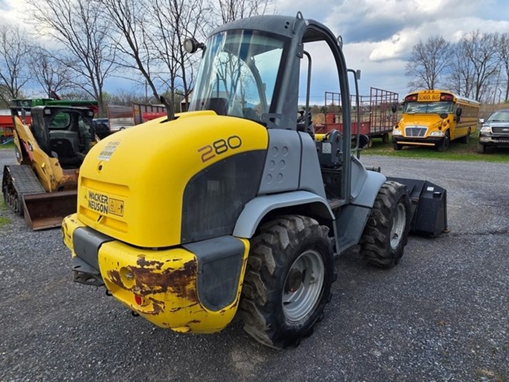 2010-wacker-neuson-280-image-3