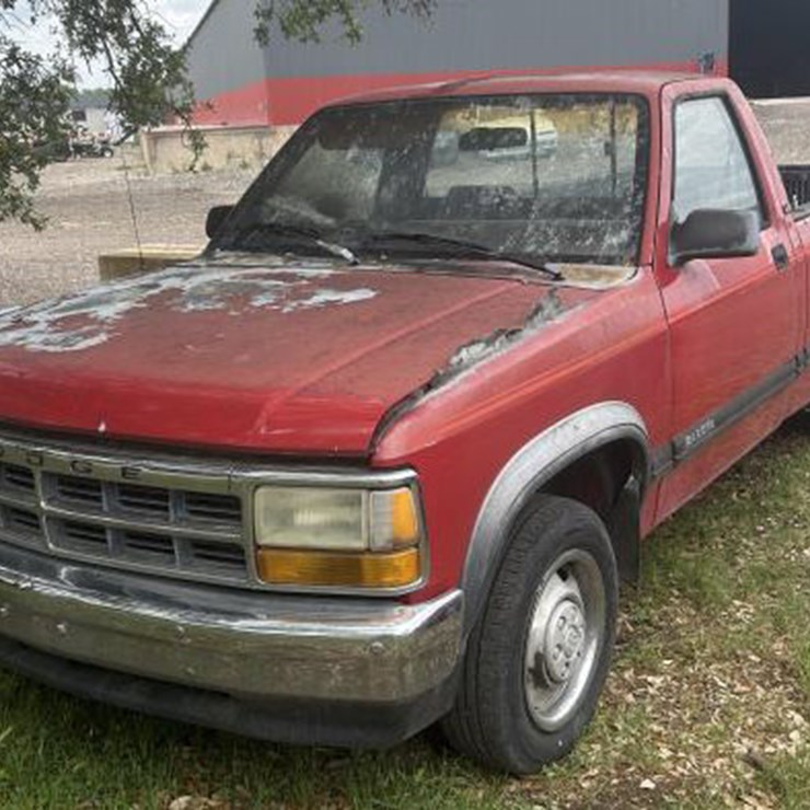 1993 DODGE DAKOTA