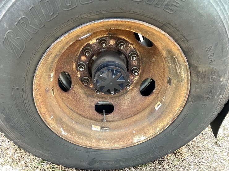 1983-fruehauf-semi-image-14