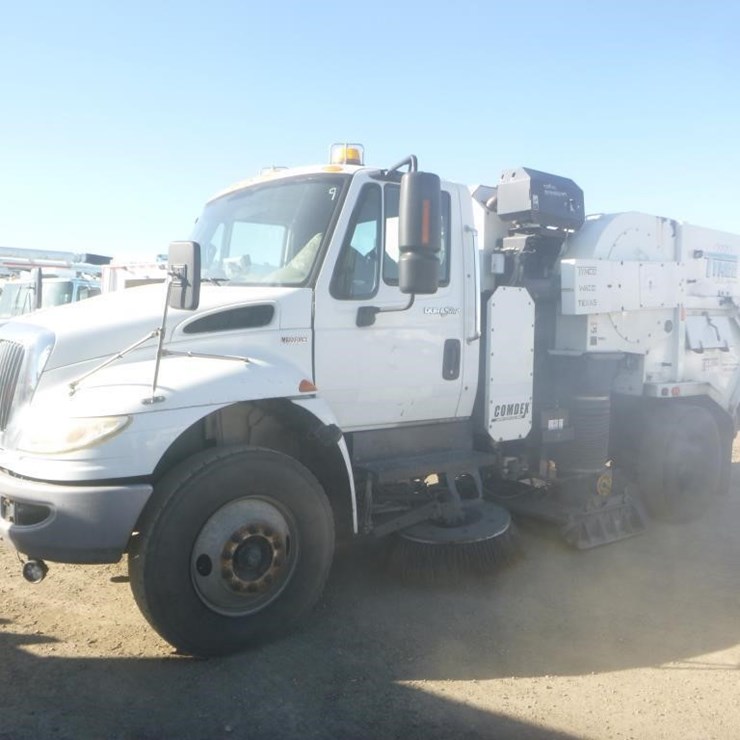 2014 INTERNATIONAL 4300