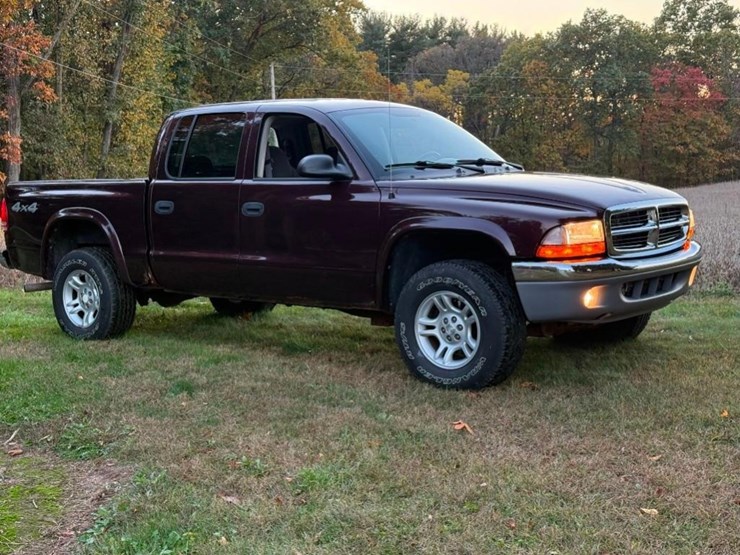 2004-dodge-dakota-image-1