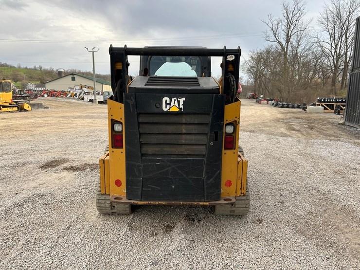 2017-caterpillar-259d-image-3