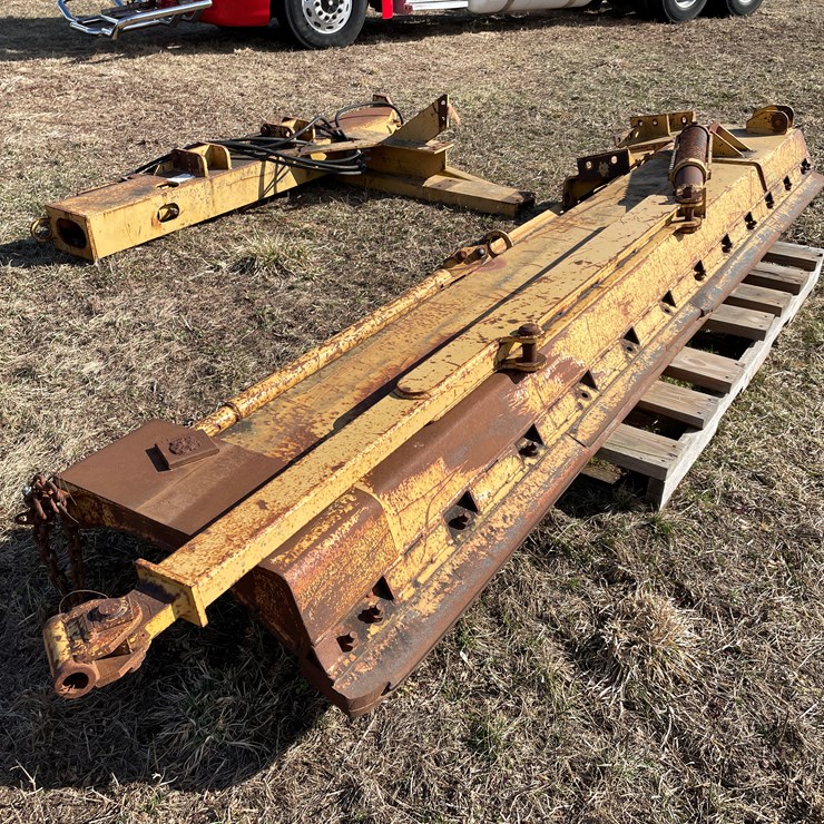 #10683 • 12' 6" Wing Plow