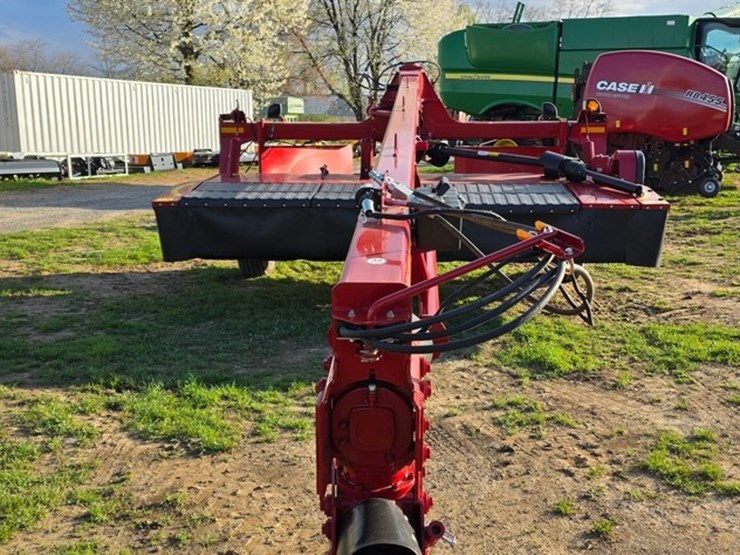 2023-case-ih-dc135-image-44