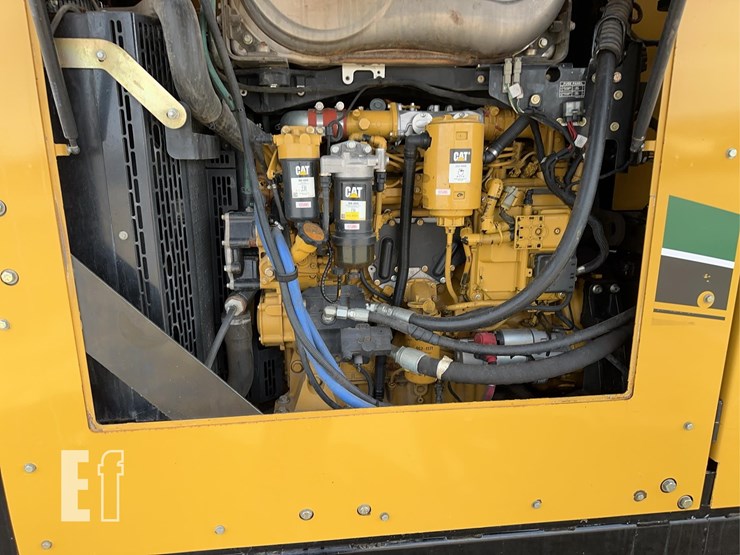 2017-vermeer-navigator-d100x140-series-iii-image-21