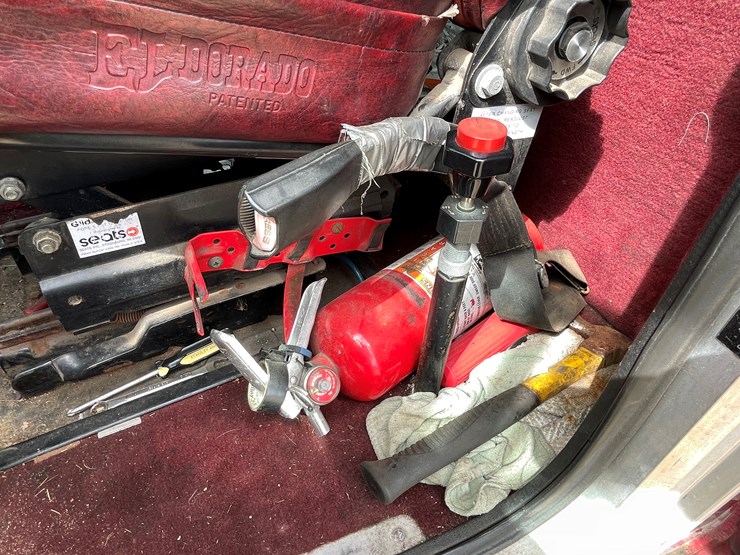 1987-peterbilt-379-image-68