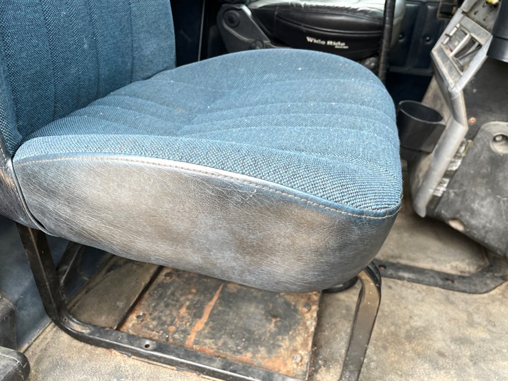 #400-•-1997-mac-ch600-semi-(has-wi-title)-image-76