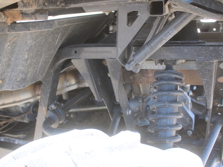 2014-honda-pioneer-700-image-24