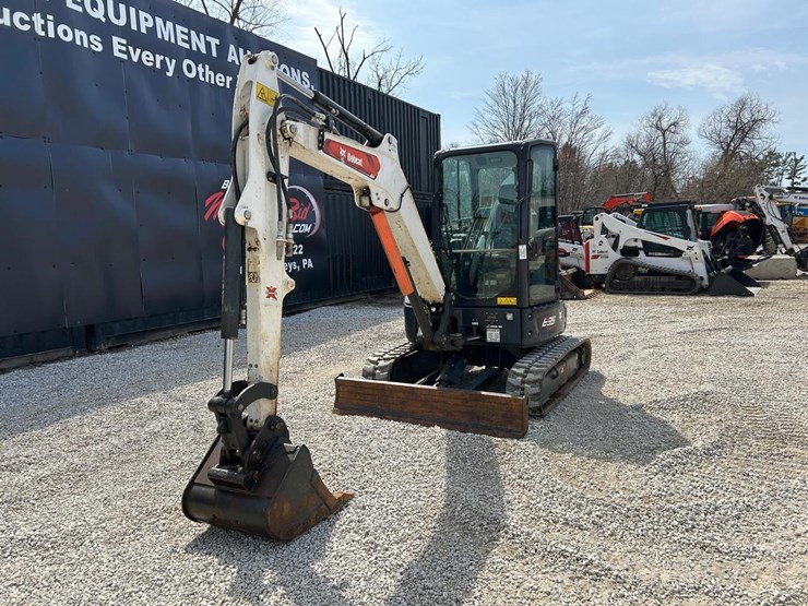 2023-bobcat-e35-image-7
