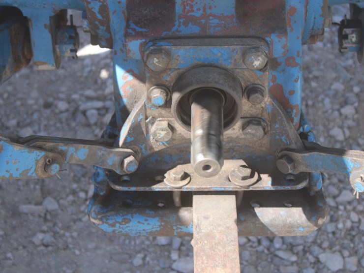 1966-ford-4000-image-33