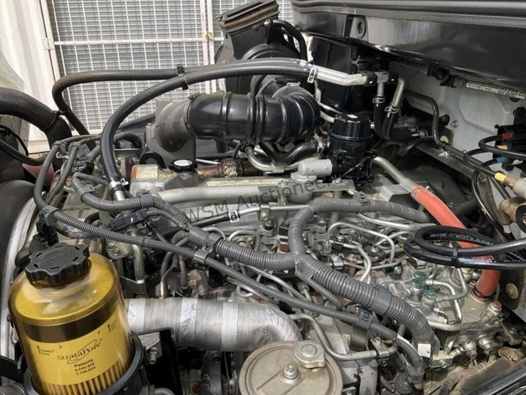 2013-hino-338-image-15