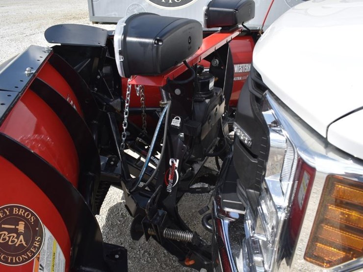 2018-ford-f550-sd-image-14