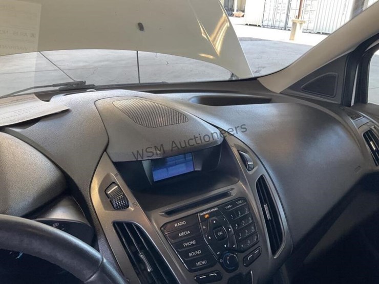 2015-ford-transit-connect-image-18