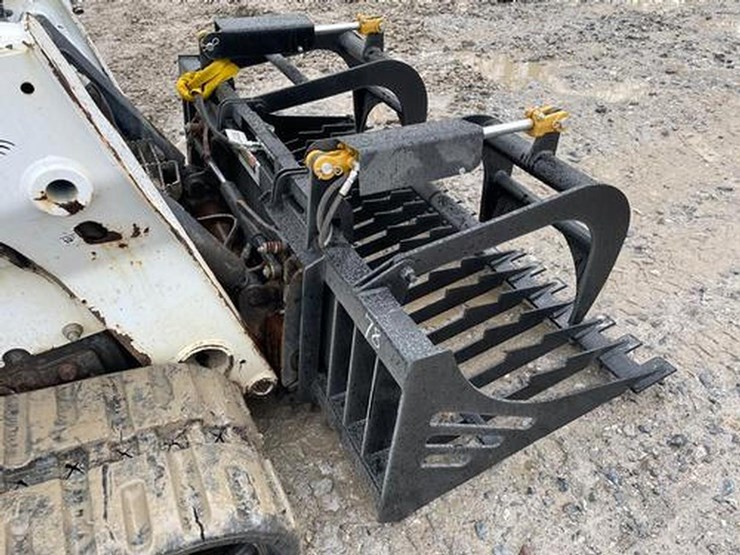 wildcat-78"-skid-steer-skeleton-grapple-with-teeth-image-4