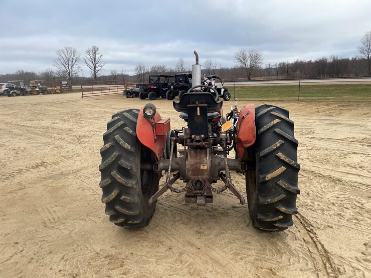 massey-ferguson-230-image-6