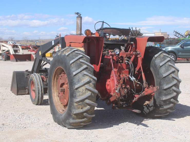 1966-international-706-image-8